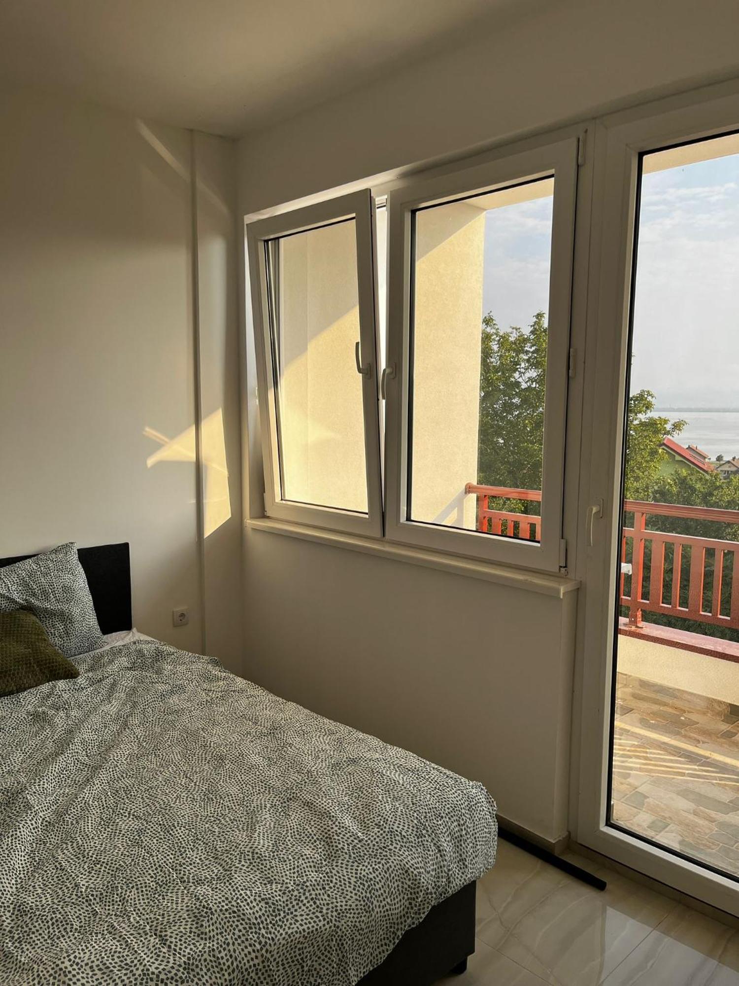 Radojkovic Lux Apartment Голубац Екстериор снимка