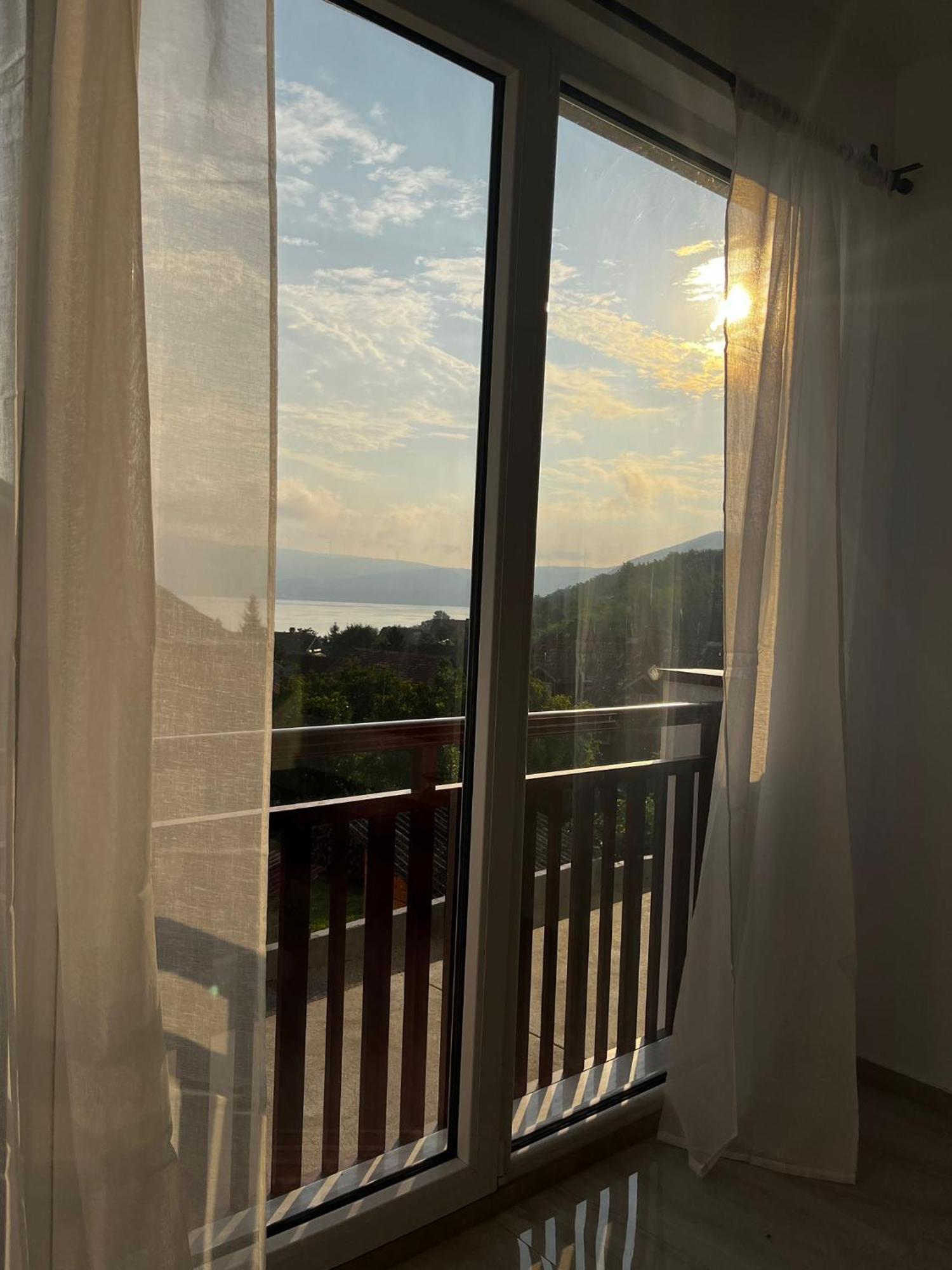 Radojkovic Lux Apartment Голубац Екстериор снимка